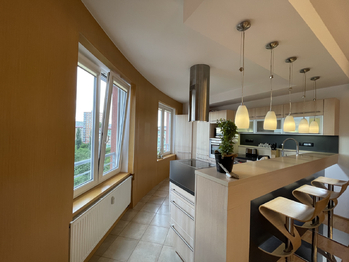 Prodej bytu 4+kk v osobním vlastnictví 104 m², Praha 10 - Záběhlice