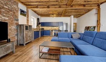 Prodej domu 408 m², Rokytá