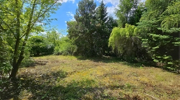 Prodej pozemku 858 m², Střemy