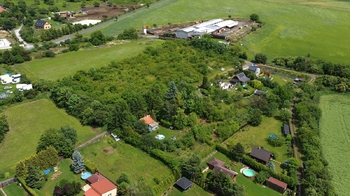 Prodej pozemku 858 m², Střemy