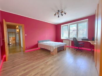 Pronájem bytu 4+1 v osobním vlastnictví 186 m², Kladno
