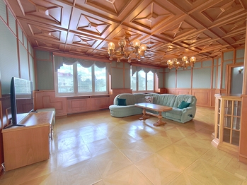 Pronájem bytu 4+1 v osobním vlastnictví 186 m², Kladno