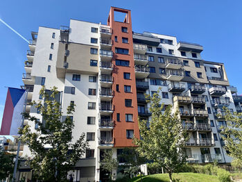 Pronájem bytu 2+kk v osobním vlastnictví 55 m², Praha 9 - Vysočany
