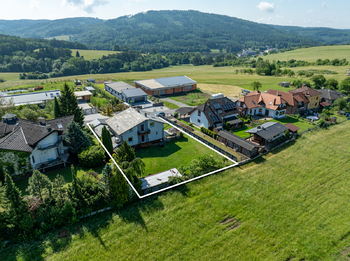 Prodej domu 408 m², Pozlovice