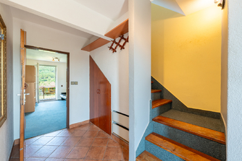Prodej domu 408 m², Pozlovice