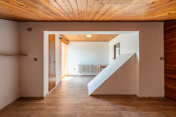 Prodej domu 408 m², Pozlovice