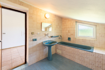 Prodej domu 408 m², Pozlovice