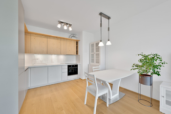 Pronájem bytu 2+kk v osobním vlastnictví 56 m², Praha 5 - Jinonice