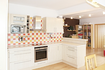 obývací pokoj s kuchyní - Pronájem bytu 3+kk v osobním vlastnictví 86 m², České Budějovice