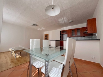 Pronájem bytu 3+kk v osobním vlastnictví 70 m², Praha 4 - Michle