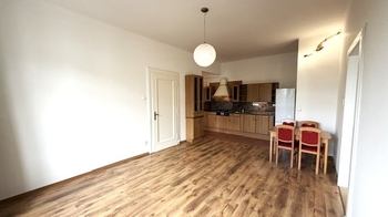 Pronájem bytu 2+kk v osobním vlastnictví 72 m², Praha 4 - Nusle