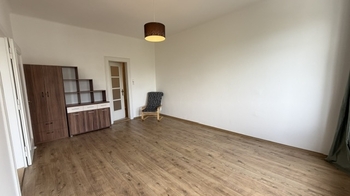 Pronájem bytu 2+kk v osobním vlastnictví 72 m², Praha 4 - Nusle