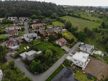 Prodej pozemku 757 m², Zlín