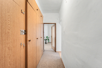 Prodej bytu 2+1 v osobním vlastnictví 57 m², Praha 10 - Strašnice