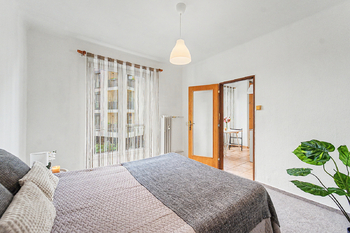 Prodej bytu 2+1 v osobním vlastnictví 57 m², Praha 10 - Strašnice