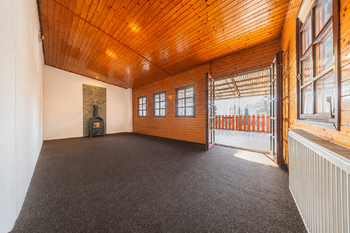 Prodej bytu atypický v osobním vlastnictví 388 m², Praha 8 - Kobylisy
