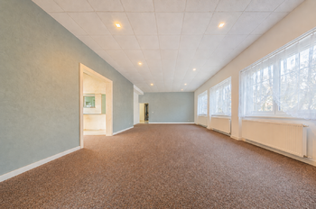 Prodej bytu atypický v osobním vlastnictví 388 m², Praha 8 - Kobylisy