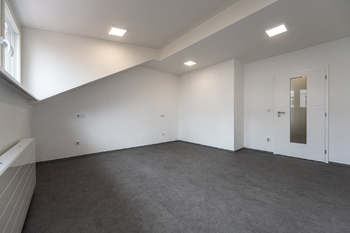 Pronájem bytu 2+kk v osobním vlastnictví 75 m², Praha 5 - Smíchov