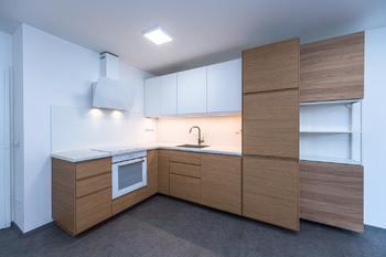 Pronájem bytu 2+kk v osobním vlastnictví 75 m², Praha 5 - Smíchov