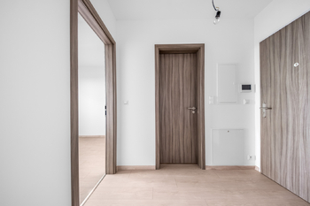 Prodej bytu 2+kk v osobním vlastnictví 42 m², Hostivice
