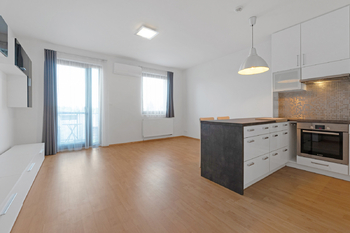 Pronájem bytu 2+kk v osobním vlastnictví 57 m², Praha 9 - Horní Počernice