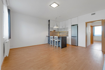 Pronájem bytu 2+kk v osobním vlastnictví 57 m², Praha 9 - Horní Počernice