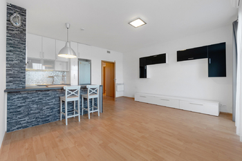 Pronájem bytu 2+kk v osobním vlastnictví 57 m², Praha 9 - Horní Počernice