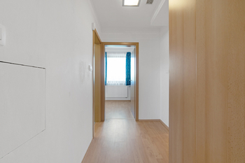 Pronájem bytu 2+kk v osobním vlastnictví 57 m², Praha 9 - Horní Počernice
