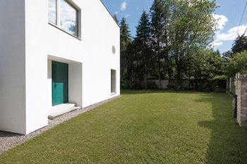 vchod  - Prodej domu 95 m², Unhošť