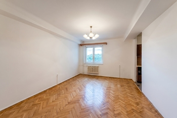 Pronájem bytu 1+kk v osobním vlastnictví 34 m², Praha 9 - Libeň