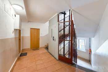 Pronájem bytu 1+kk v osobním vlastnictví 34 m², Praha 9 - Libeň