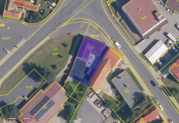 Prodej domu 304 m², Vroutek