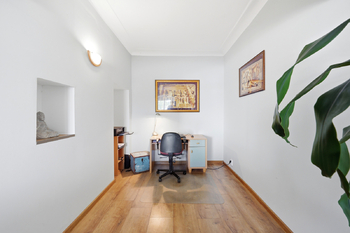 Prodej domu 304 m², Vroutek