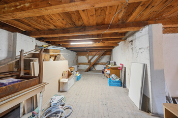 Prodej domu 304 m², Vroutek