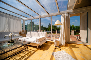 Zimní zahrada - Prodej domu 412 m², Doksy