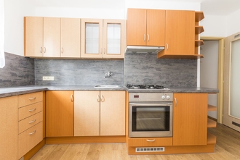 Kuchyně - Pronájem bytu 1+1 v osobním vlastnictví 36 m², Roudnice nad Labem
