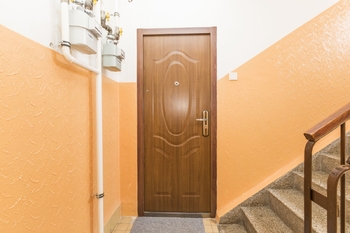 Vstup do bytu - Pronájem bytu 1+1 v osobním vlastnictví 36 m², Roudnice nad Labem