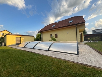 Prodej domu 150 m², Zdiby