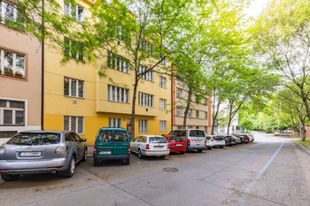 Prodej bytu 4+1 v osobním vlastnictví 133 m², Praha 5 - Smíchov