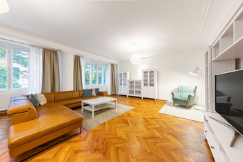 Prodej bytu 4+1 v osobním vlastnictví 133 m², Praha 5 - Smíchov
