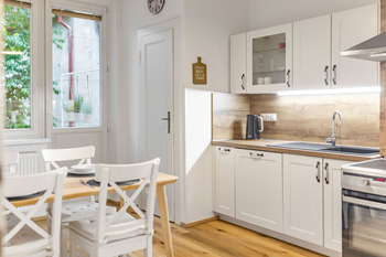 Prodej bytu 4+1 v osobním vlastnictví 133 m², Praha 5 - Smíchov