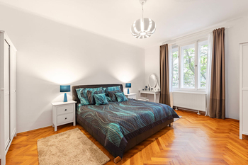 Prodej bytu 4+1 v osobním vlastnictví 133 m², Praha 5 - Smíchov