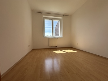 Pronájem bytu 2+kk v osobním vlastnictví 44 m², Vestec
