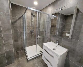 Pronájem bytu 1+kk v osobním vlastnictví 35 m², Praha 6 - Řepy