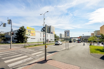 Billa - Prodej bytu 3+kk v osobním vlastnictví 62 m², Praha 4 - Chodov