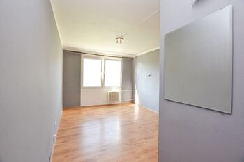 Pronájem bytu 1+kk v osobním vlastnictví 19 m², Žatec