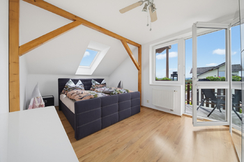 Prodej bytu 2+1 v osobním vlastnictví 69 m², Nová Role