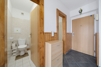 Prodej bytu 2+1 v osobním vlastnictví 69 m², Nová Role