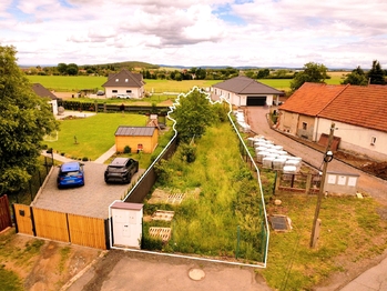 Pohled zepředu - Prodej pozemku 346 m², Suchodol