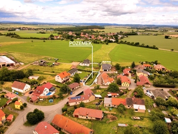 Letecký snímek okolí - Prodej pozemku 346 m², Suchodol